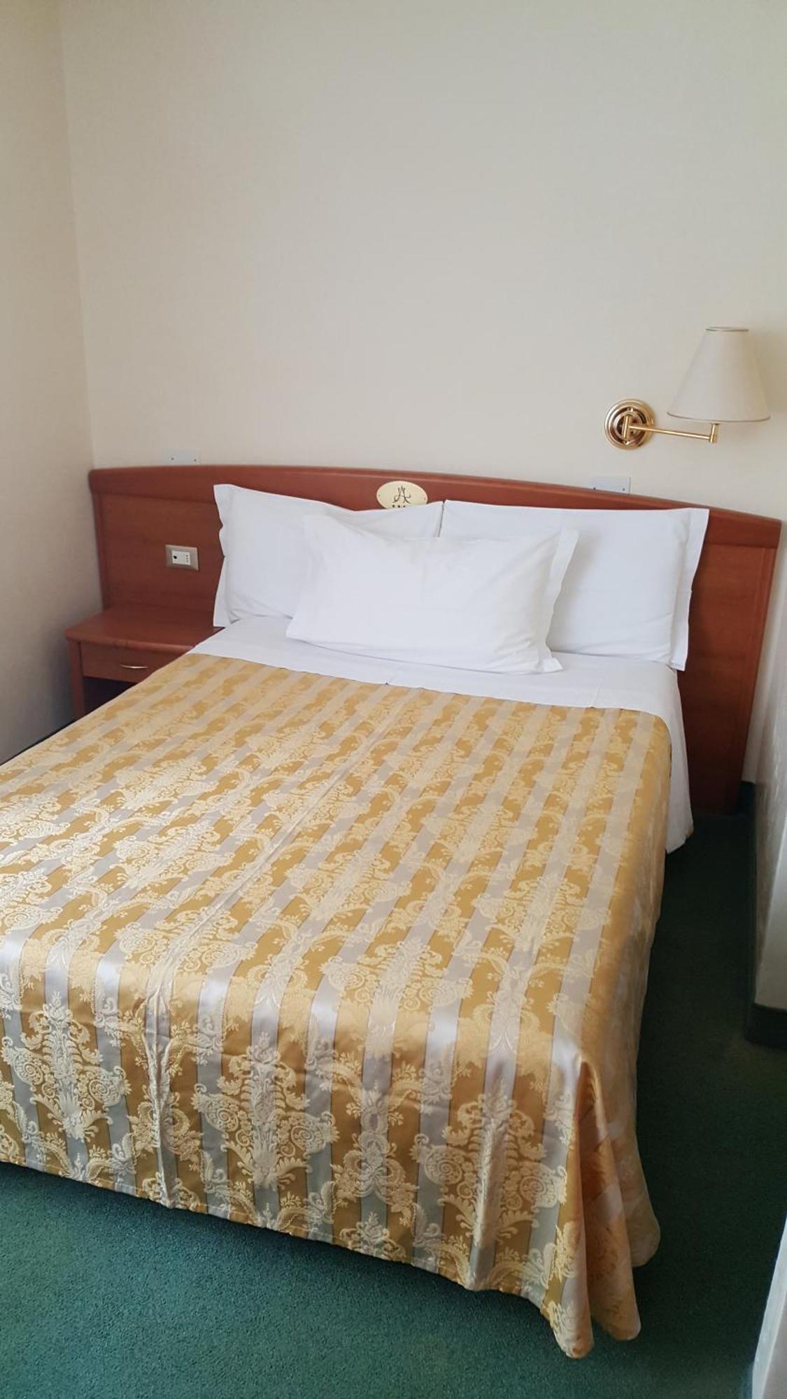 Hotel Arizona Lignano Sabbiadoro Rom bilde
